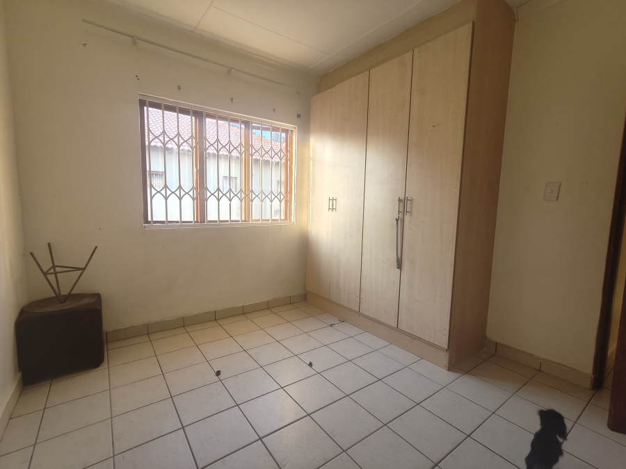 4 Bedroom Property for Sale in Waterval East North West